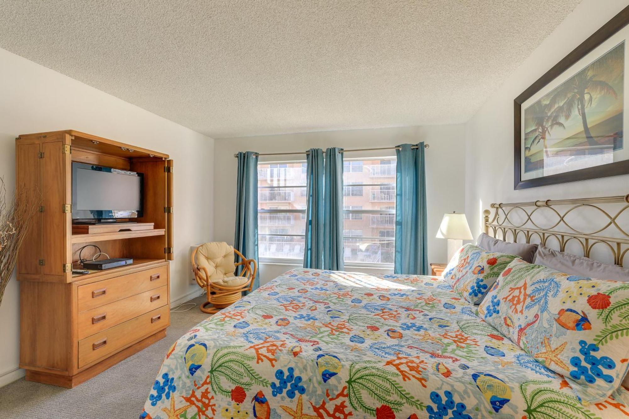 Central Cocoa Beach Condo With View, Steps To Beach! Exteriér fotografie