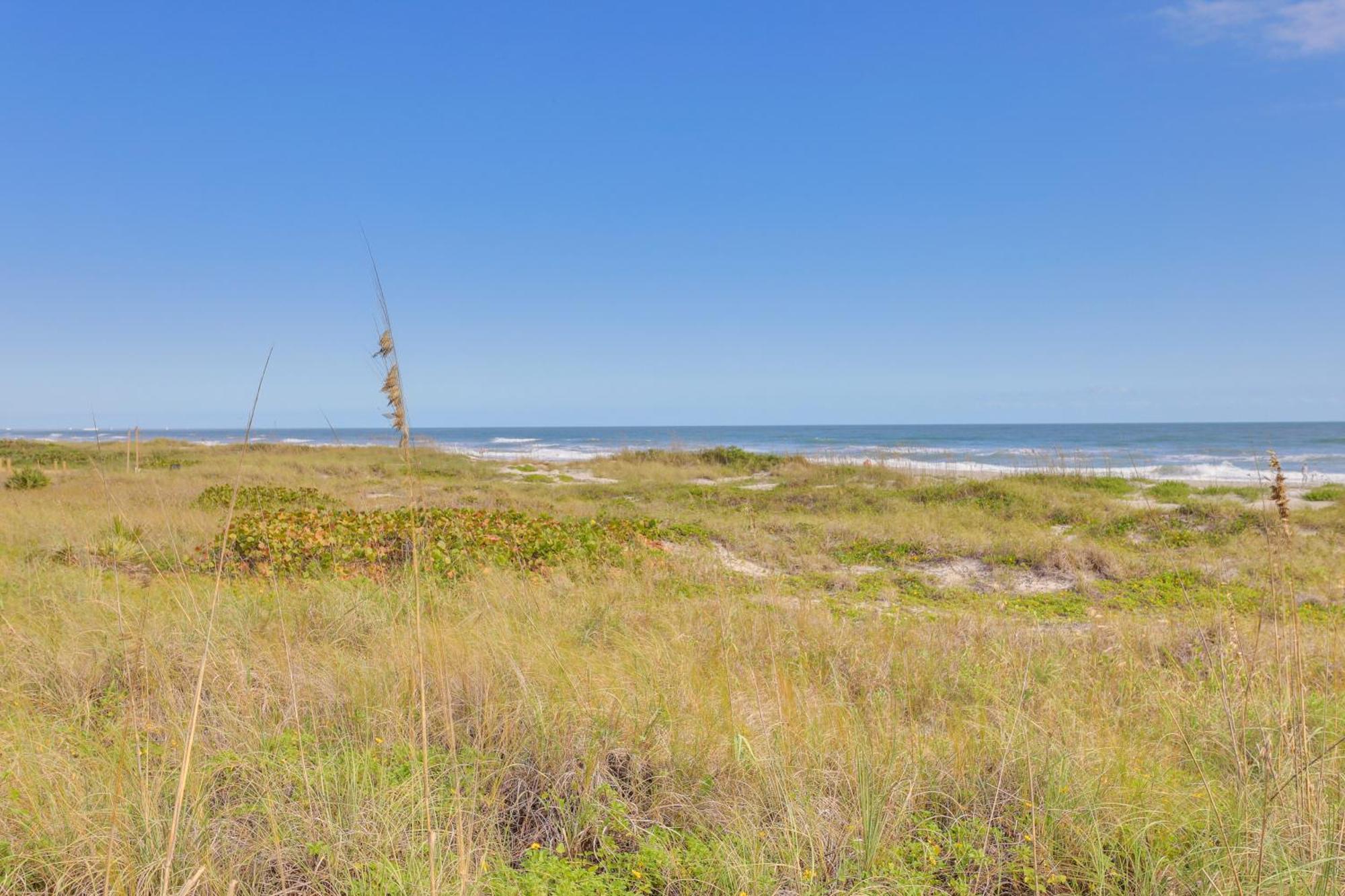 Central Cocoa Beach Condo With View, Steps To Beach! Exteriér fotografie