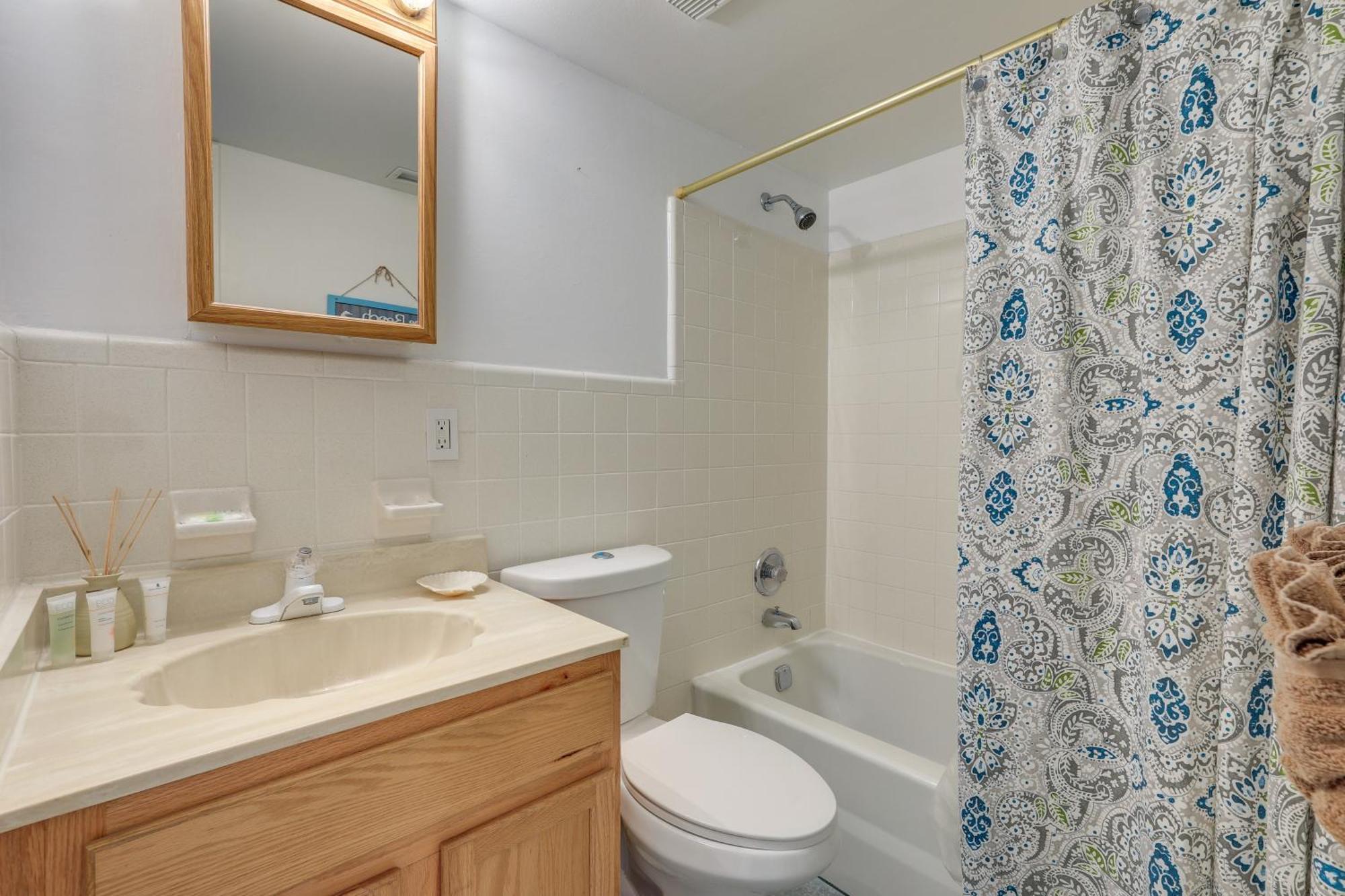 Central Cocoa Beach Condo With View, Steps To Beach! Exteriér fotografie