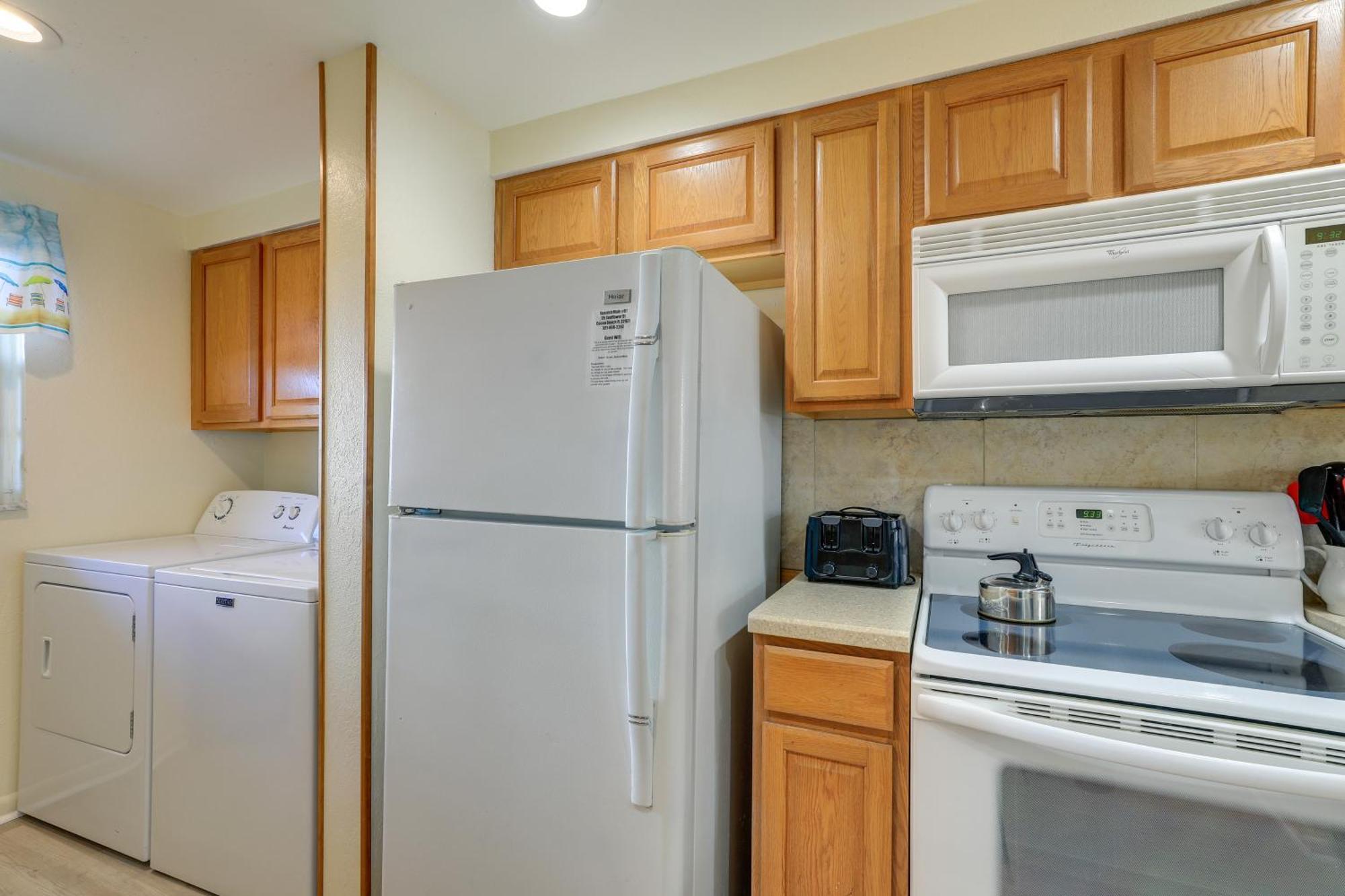 Central Cocoa Beach Condo With View, Steps To Beach! Exteriér fotografie
